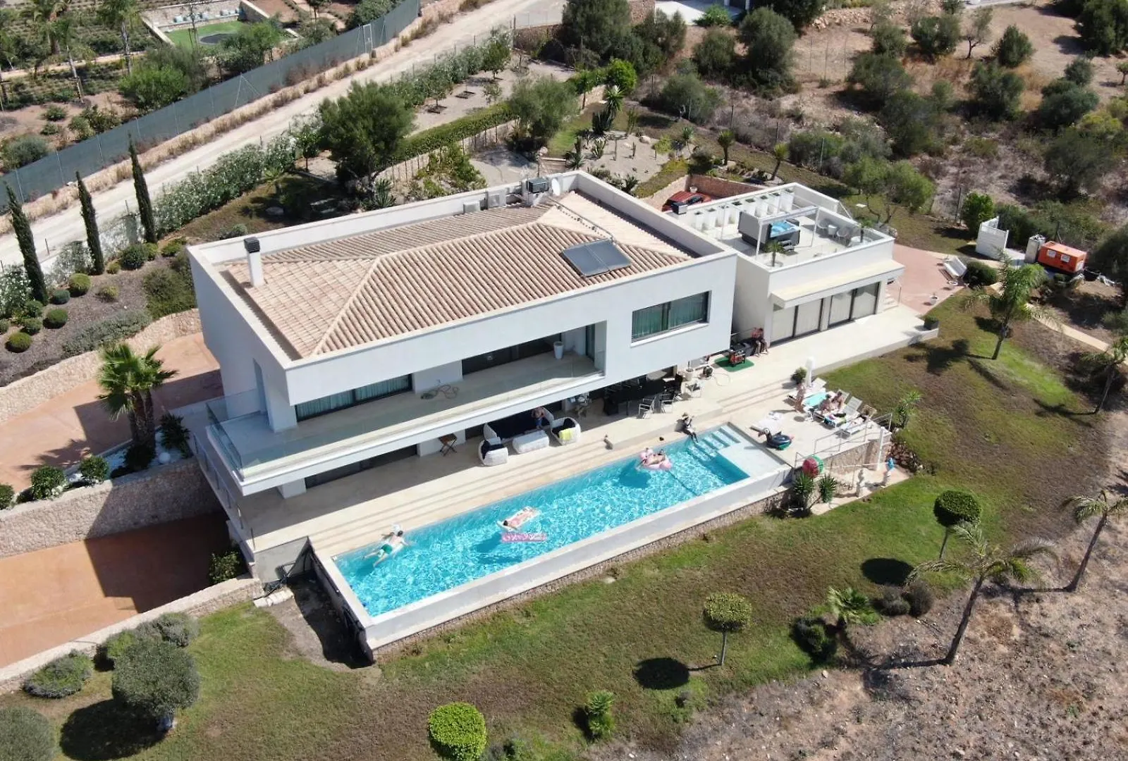 הוילה פורטול Eden Roc 0*,  ספרד