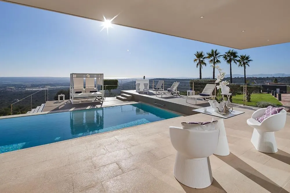 Eden Roc Villa Portol