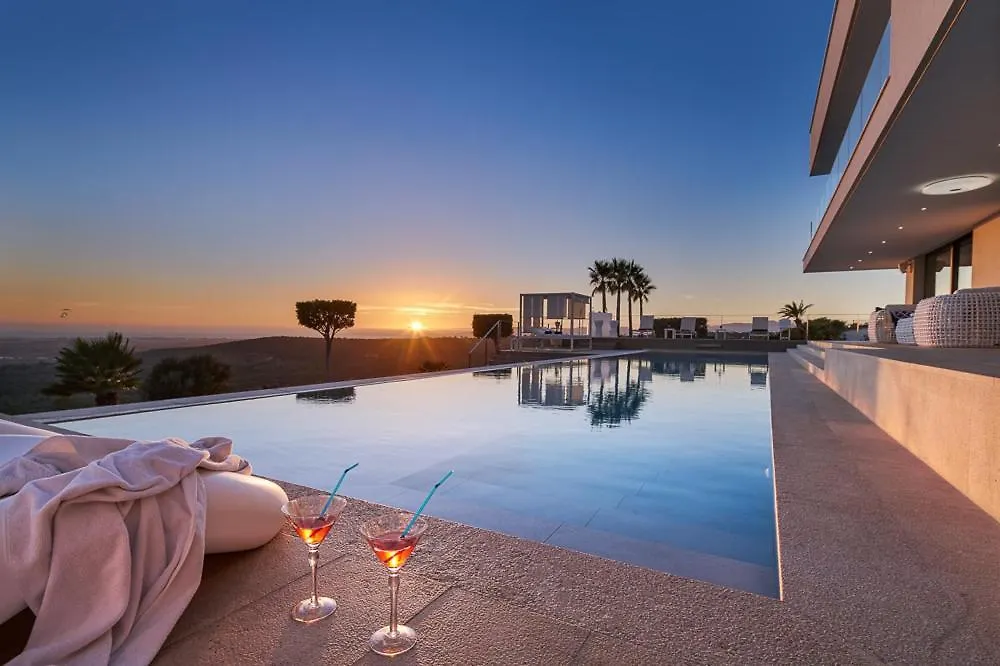 Eden Roc Villa Portol