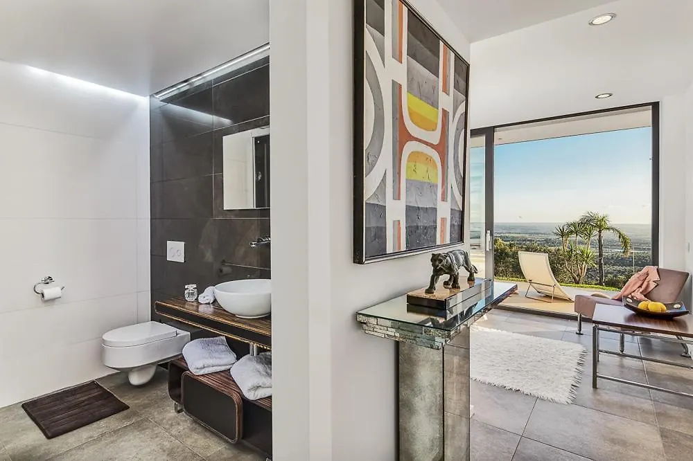 Eden Roc Villa Portol